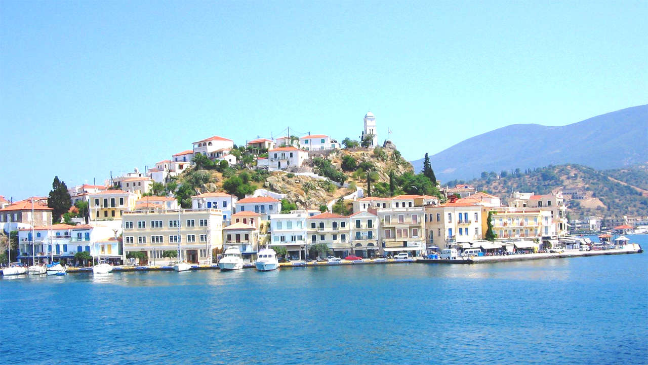 Poros | PLORI Yachting